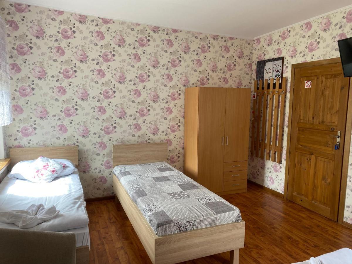 Babie Lato Hotel Lesna Exterior photo