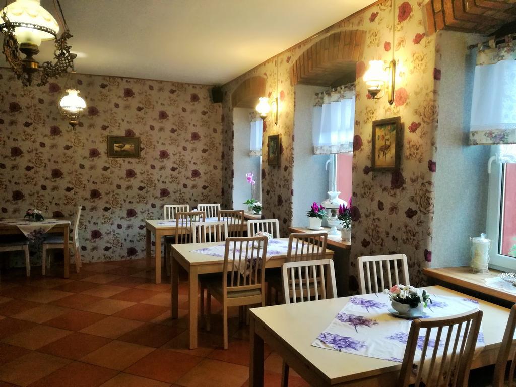 Babie Lato Hotel Lesna Exterior photo